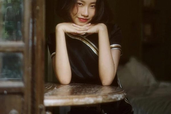 制造“摘星阁的女孩”