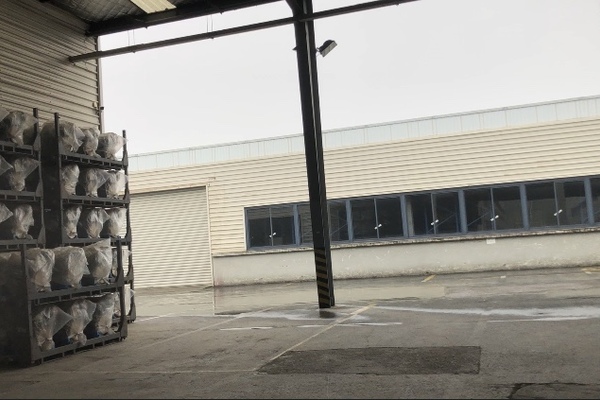 吉利、威马双双否认接盘 众泰汽车急寻重整“白武士”