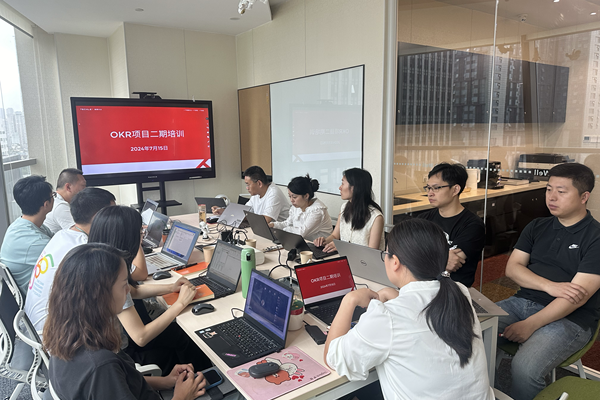 铁骑力士｜目标达成率提升20%背后：北极星OKR让五大事业部同频共振