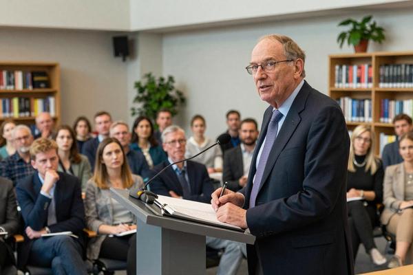 德鲁克决策五要素：让选择更精准，北极星OKR让执行更有力