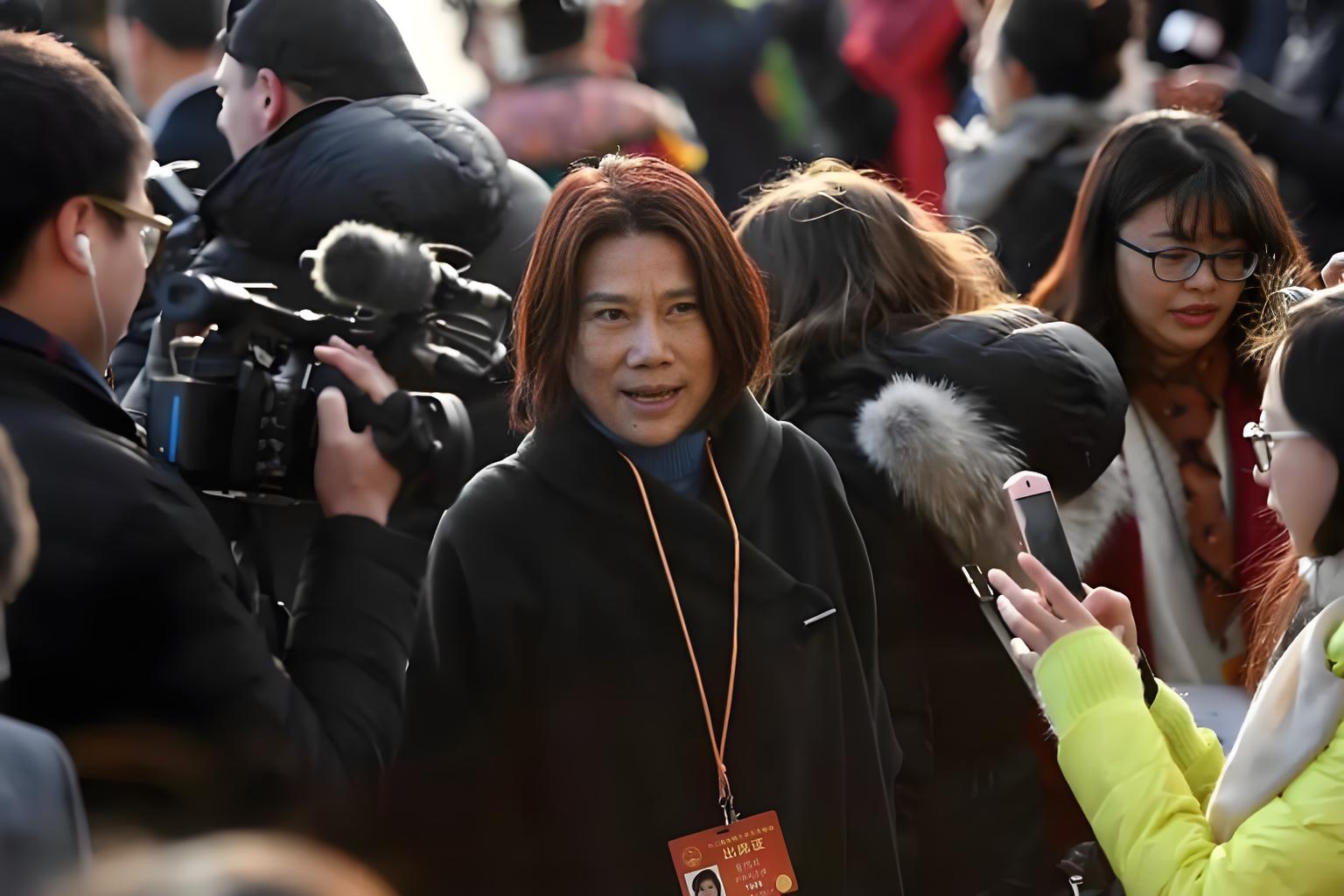 北极星OKR知识库官网-董明珠反对无效加班：奋斗从不是透支身体，职场当回归效率本质插图