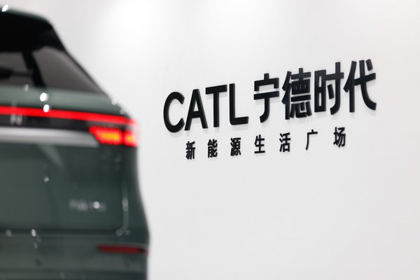 8家整车厂赚不过1家宁德时代：解码曾毓群的管理智慧